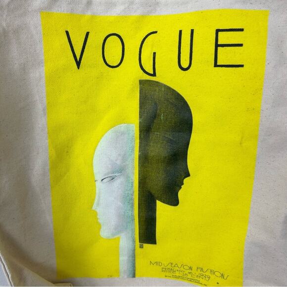 Vogue Limited Edition 2019 Double Faces Graphic Canvas Tote Bag - Picture 6 of 10